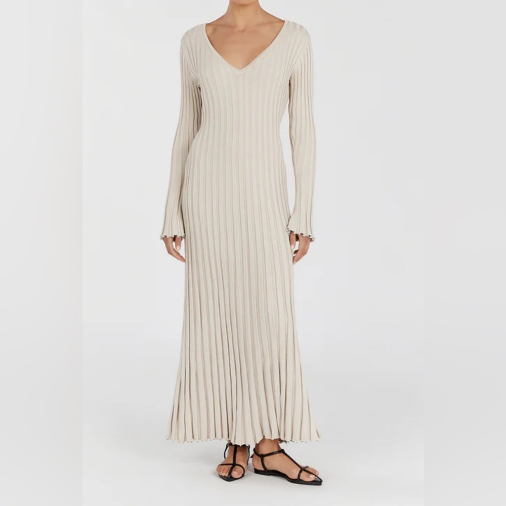 DISSH REIGN STONE SLEEVED KNIT MIDI DRESS